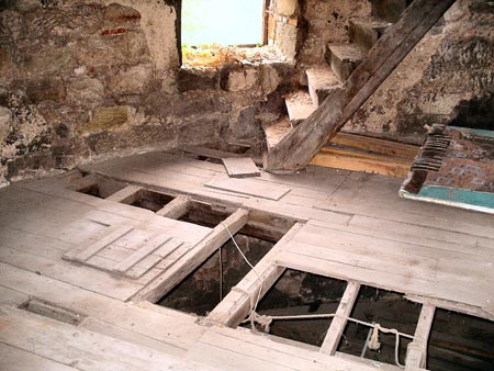 aug 2006 cleaned 3rd floor 2 dyarker 